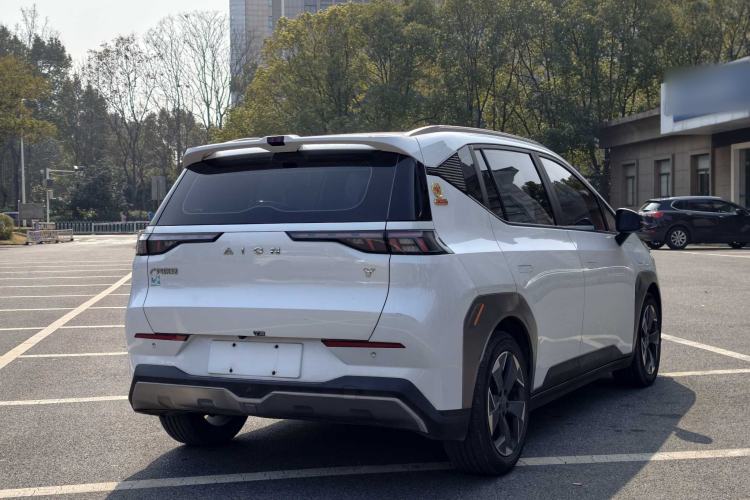Used AION Y 2022 70 Intelligent Edition Lithium Iron Phosphate

