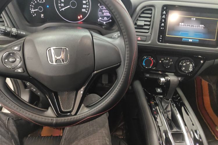 Used Honda Vezel 2020 1.5L CVT Luxury Edition