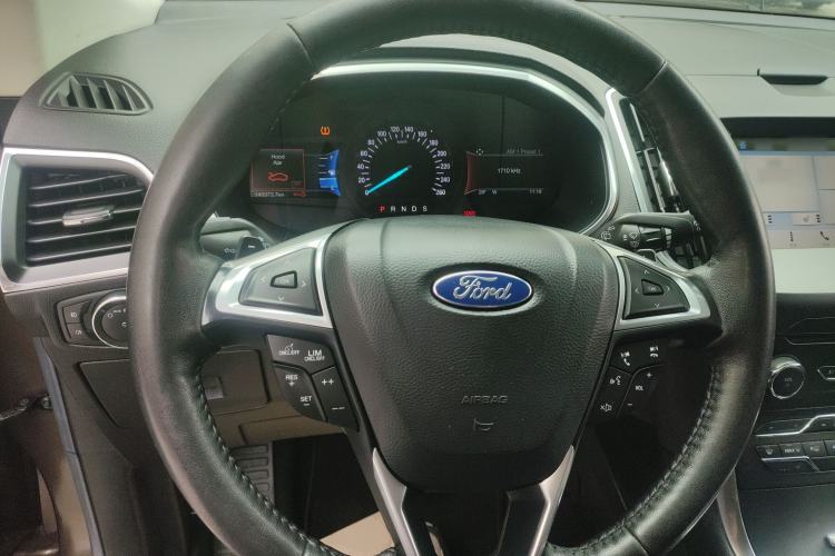 Used Ford Edge 2018 EcoBoost 245 Two-Wheel-Drive Titanium 7-Seater China V Standard