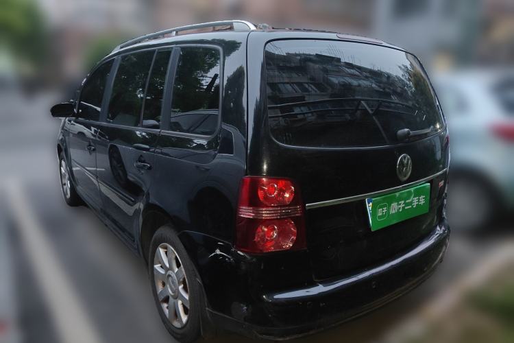 Used Volkswagen Touran 2008 2.0L Zhiya Edition Automatic 5 Seats Rear Left 45 Deg