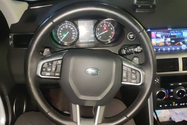 Used Land Rover Discovery Sport 2018 240 PS SE Version
