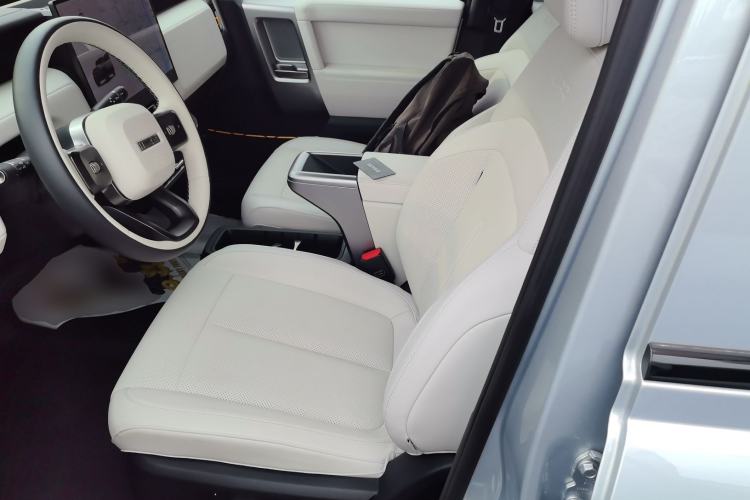 Used iCAR V23 2025 401 Two-Wheel Drive Intelligent Driving Version Left Front Seat