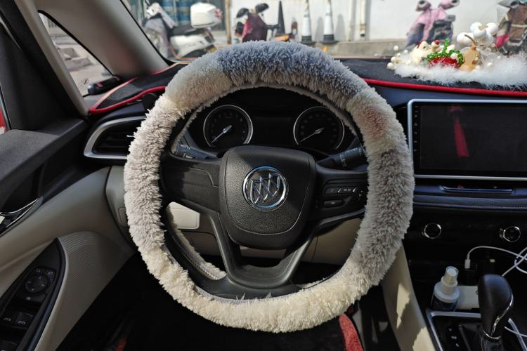 Used Buick GL6 2018 18T 6-Seater Elite Model
