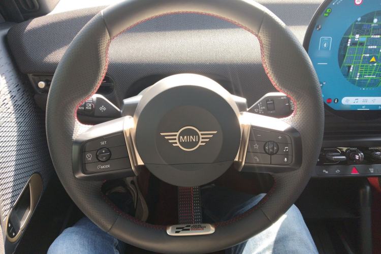 Used MINI Electric MINI COOPER 2024 452km COOPER SE Racing Driver