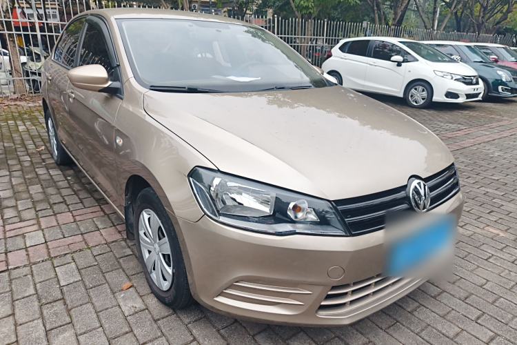 Used Volkswagen Jetta 2015 Zhuihui Edition 1.4L Manual Fashion Model

