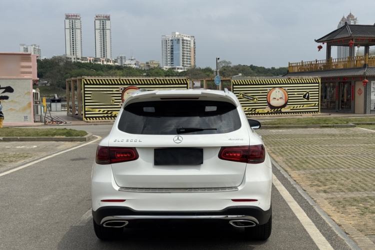 Used Mercedes-Benz GLC 2017 GLC 260 4MATIC Luxury Model
