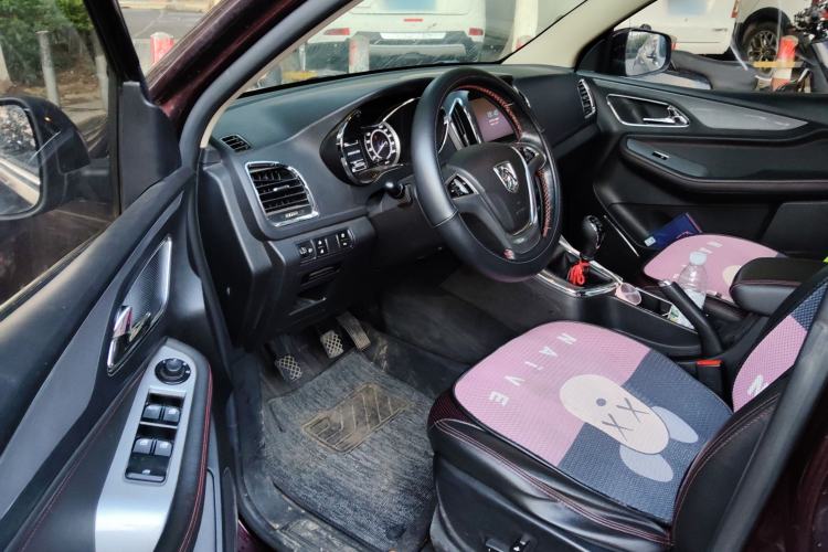 Used Baojun 560 2016 1.5T Manual Luxury Model