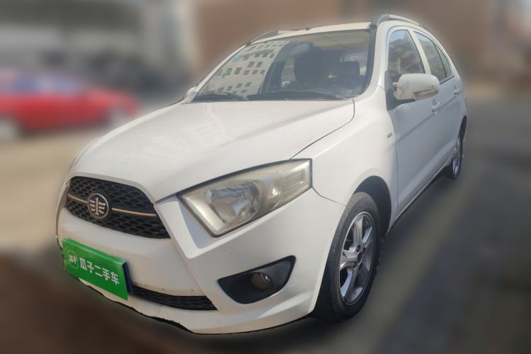 Used FAW Xiali N7 2013 1.3L Manual Comfort Model