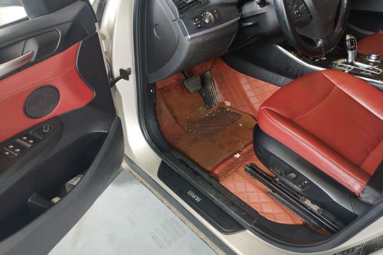 Used BMW X3 2013 xDrive20i Luxury Edition Driver Seat