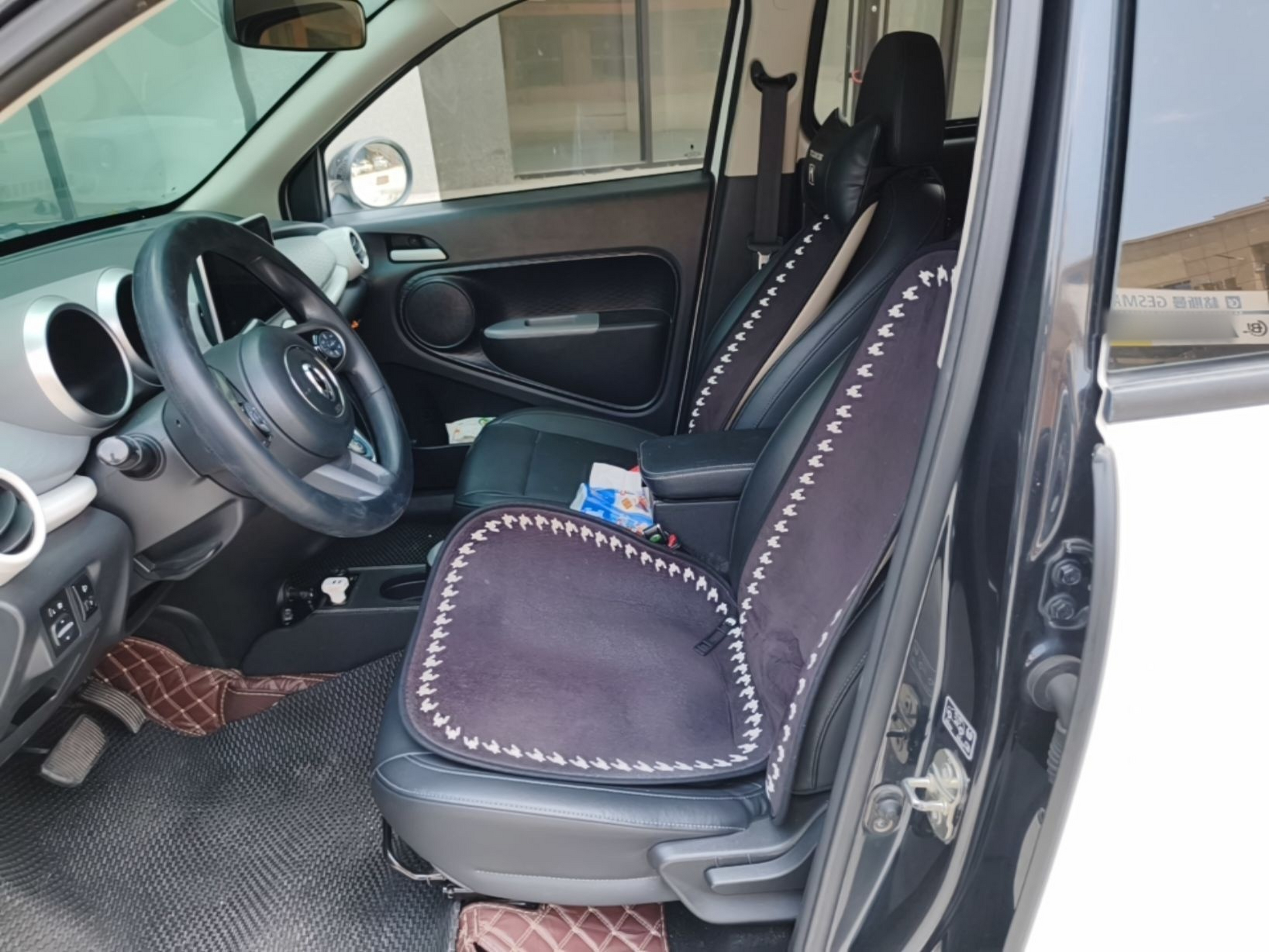 Interior delantero