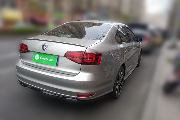 Used Volkswagen Sagitar 2016 280TSI Automatic R-Line Rear Right 45 Deg