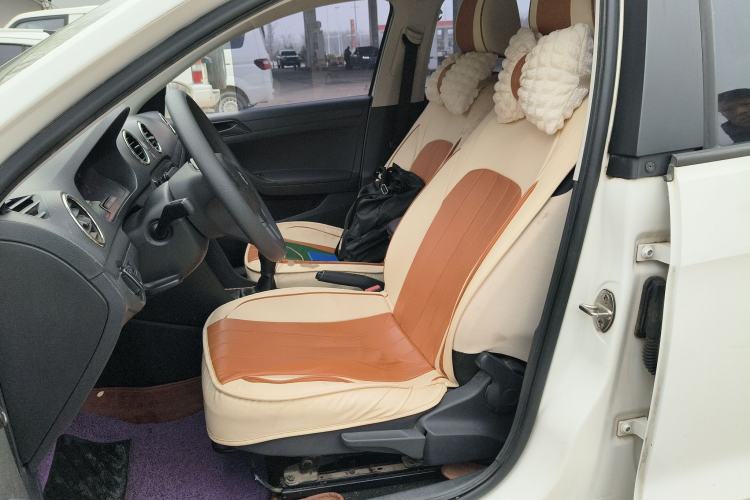 Used Volkswagen Jetta 2017 1.4L Manual Fashion Edition
