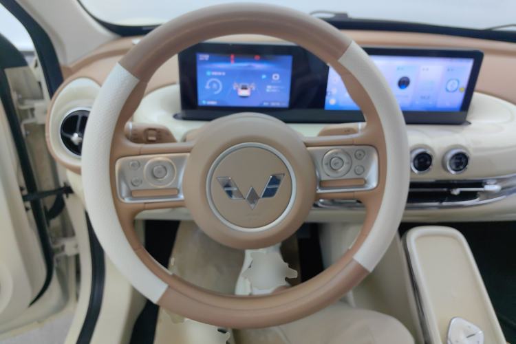 Used Wuling Bingo 2025 333 km Enjoyment Version
