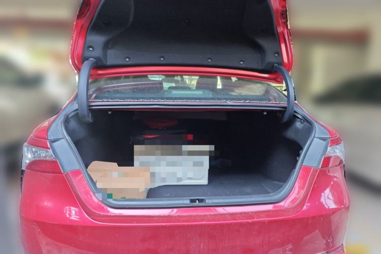 Used Toyota Camry 2018 2.0S FENGSHANG Edition
