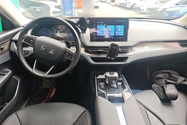 Used Hongqi E-QM5 2023 Revised Version Basic Travel Edition Center Console