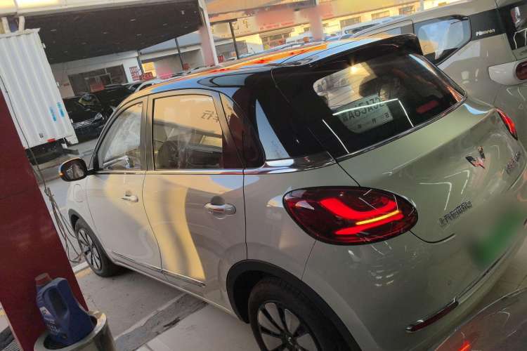 Used Wuling Bingo 2023 410 km Lingxi Deluxe Edition