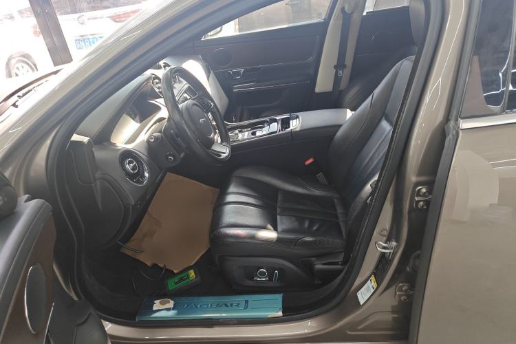 Used Jaguar XJ 2016 XJL 2.0T Two-Wheel-Drive Elegant Business Edition