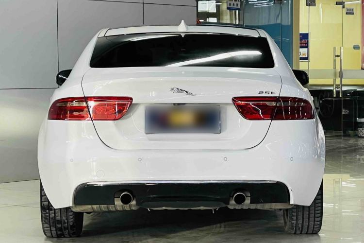 Used Jaguar XEL 2018 2.0T 250 PS Premium Edition
