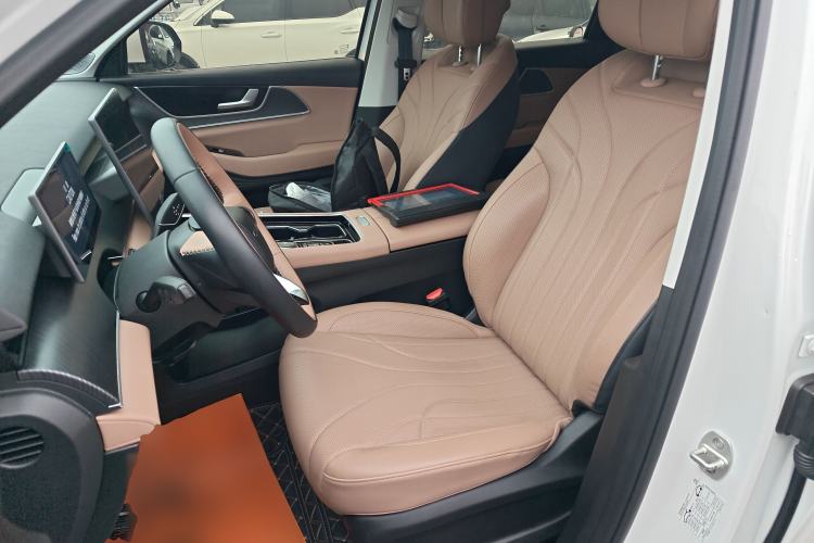 Used Chery Tiggo 8 L 2024 2.0T Two-Wheel Drive Comfort Edition 5 Seats