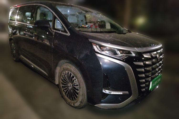 Used Denza D9 2022 DM-i 970 Four-Wheel Drive Prestige Model
