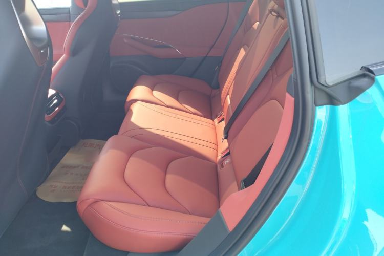 Used Xiaomi Auto SU7 2024 Rear-Drive Long-Range Intelligent Driving Version