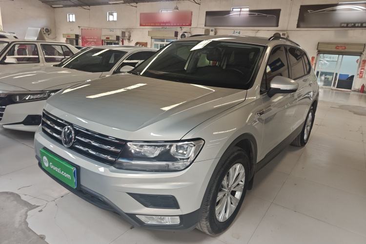 Used Volkswagen Tiguan L 2017 330TSI Automatic Two-Wheel Drive Luxury Edition