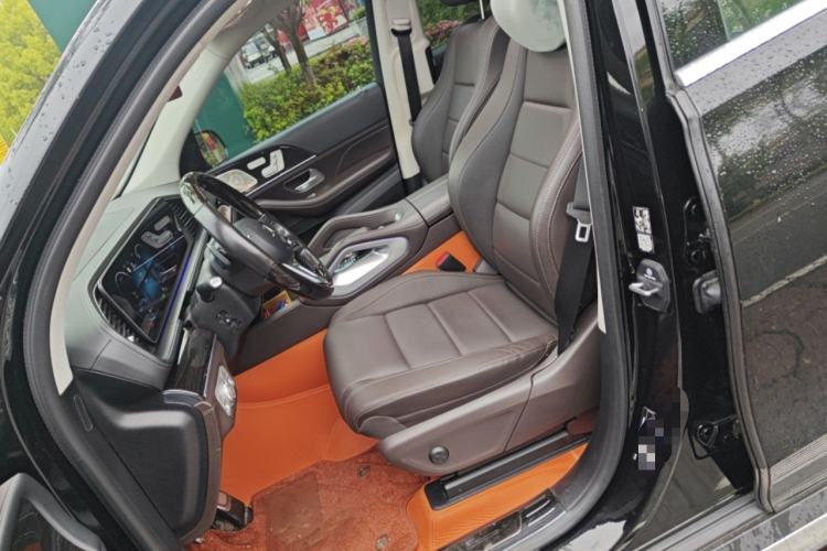 Used Mercedes-Benz GLS 2022 Refresh GLS 450 4MATIC Fashion Edition Left Front Seat