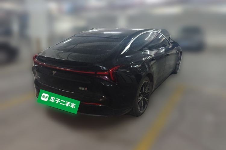 Used NETA S 2022 Extended-Range Version 1160 km Range Rear-Wheel-Drive Compact Edition Rear Right 45 Deg