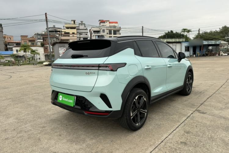 Used Lynk & Co 06 EM-P 2023 EM-P 126 Long-Range Halo Exterior 4