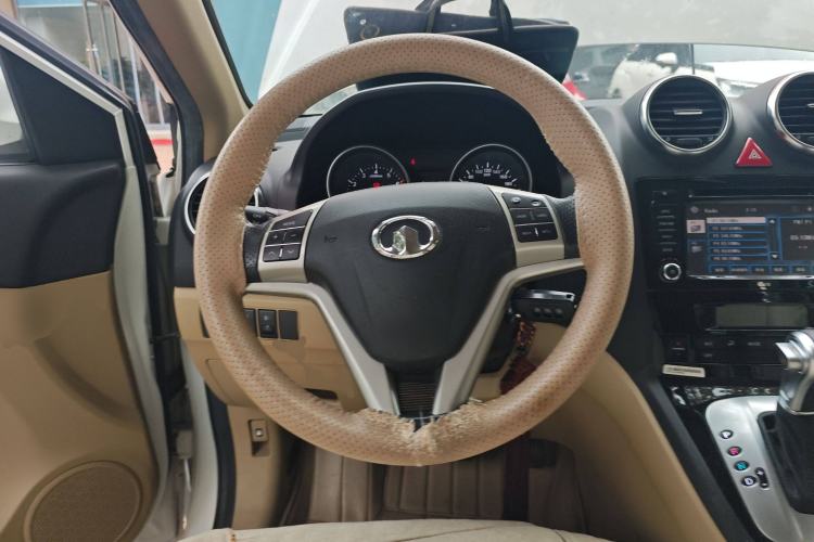 Used Haval H6 2012 2.4L Automatic Two-Wheel Drive Elite Version