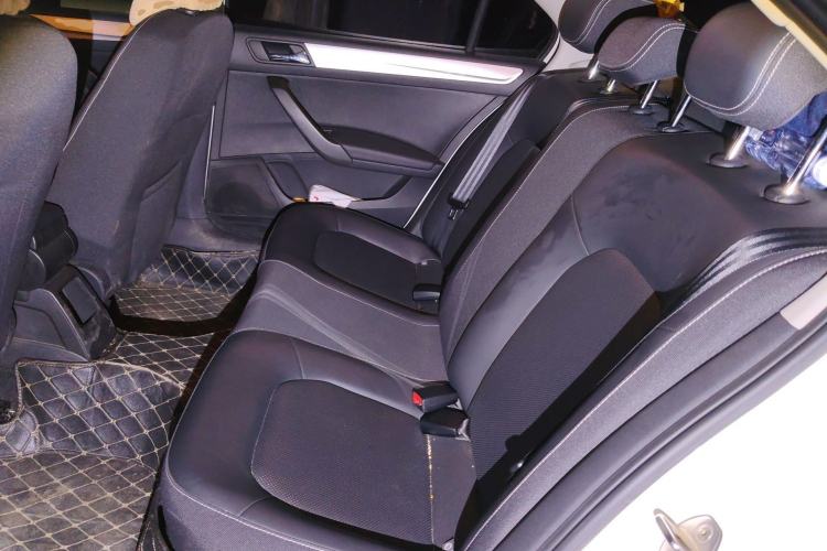 Used Skoda Rapid 2020 1.5L Automatic Comfort Edition
