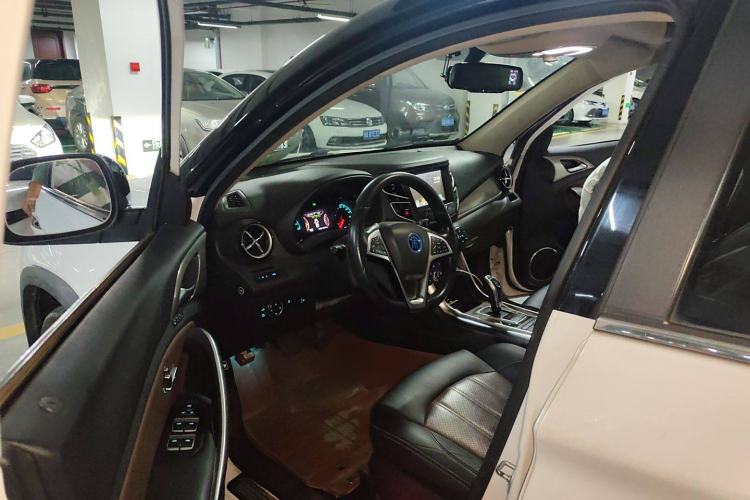 Used BYD Song New Energy 2017 Song DM 1.5TID All-Wheel Drive Luxury Model Driver Seat