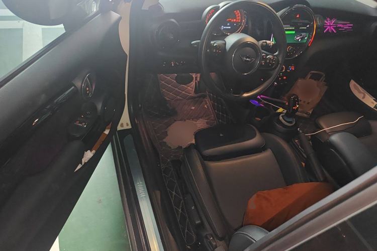 Used MINI 2020 1.5T COOPER Classic Edition
