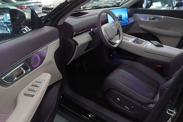 Used Deepal S07 2026 230Ultra with Huawei Qiankun ADS SE Edition Driver Seat