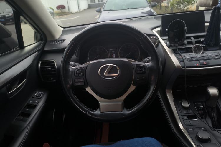 Used Lexus NX 2015 200 Front-Wheel Drive X-Trail SE Edition
