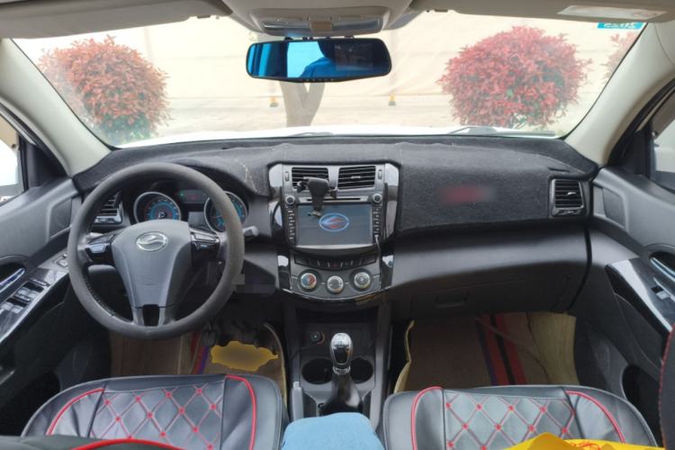 Used Land X5 2013 2.0T Manual Chuanling Edition Center Console