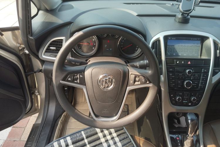 Used Buick GT 2013 GT 1.8L Automatic Fashion Edition