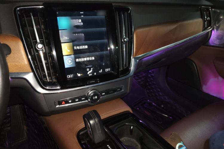 Used Volvo S90 New Energy 2021 T8 eDrive Hybrid Zhiyi Luxury Edition
