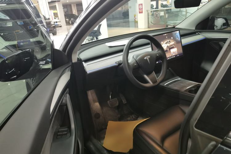 Used Tesla Model Y 2024 Rear-Wheel-Drive Version Driver Seat