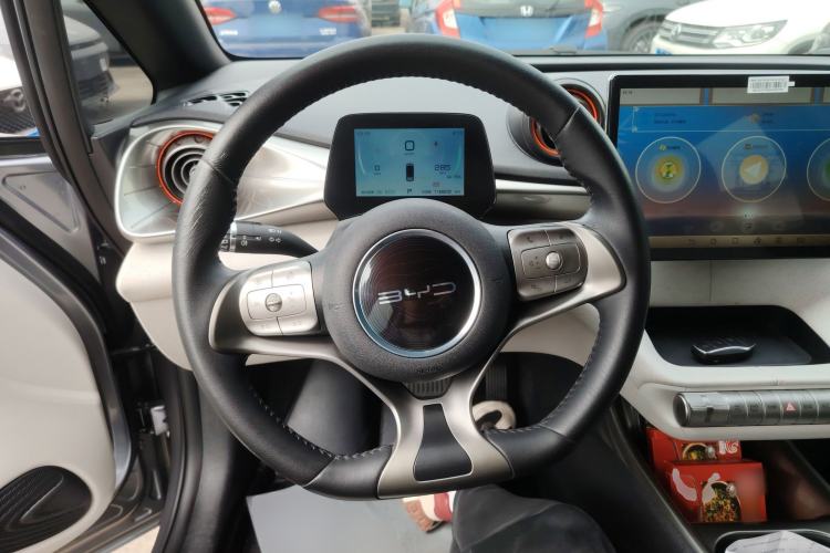 Used BYD Dolphin 2021 405 km Fashion Edition