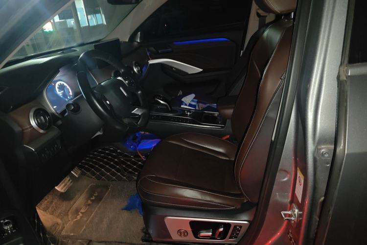 Used Wey VV6 2018 2.0T Two-Wheel Drive Flagship Version China V Standard
