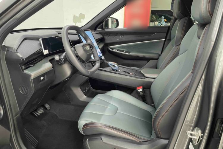 Used Geely Auto Emgrand X7 Sport 2024 1.5TD Dragon Edition Interior 1