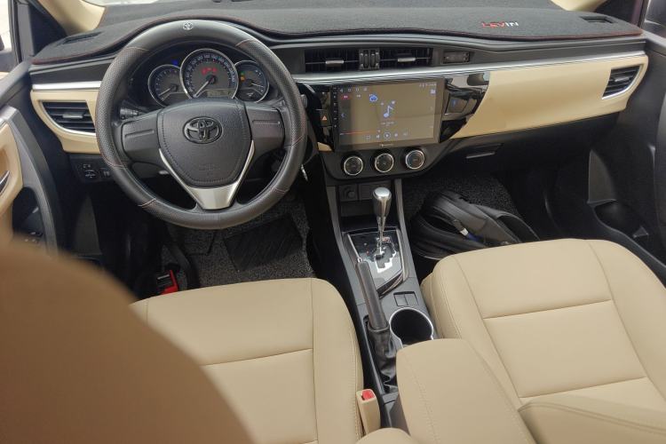 Used Toyota Levin 2016 1.6G CVT Elite Edition Center Console