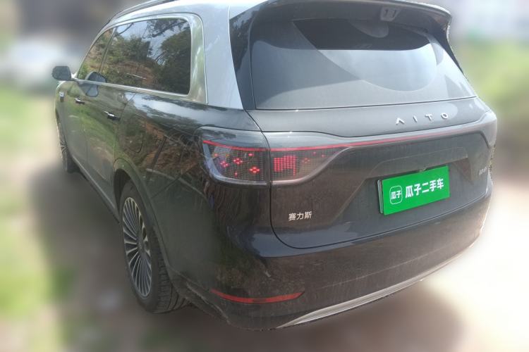 Used Hima AITO M9 2025 Extended-Range Ultra Version 52 kWh 6-Seater Rear Left 45 Deg