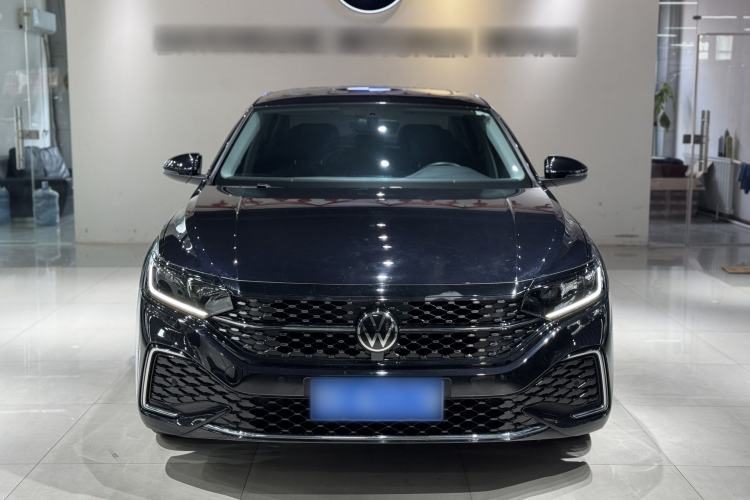 Used Volkswagen Passat 2024 330TSI Starry Elite Edition