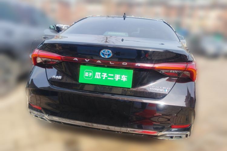 Used Toyota Avalon 2019 Dual-Engine 2.5L Limited Flagship Edition China V Standard Rear