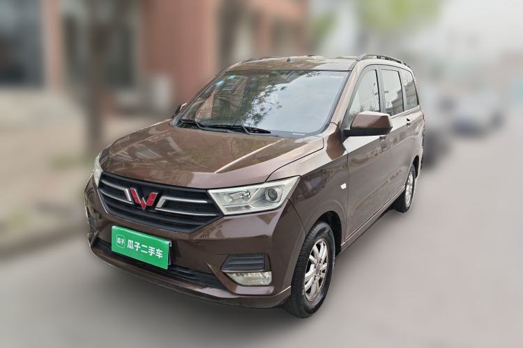 Used Wuling Hongguang 2019 1.5L S Comfort Edition China VI LAR