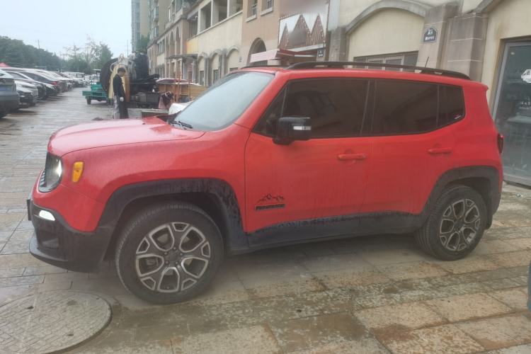 Used Jeep Renegade 2018 Connected Large Screen Version 180TS Automatic Four-Wheel Drive All-Terrain Version
