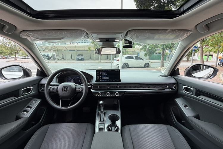 Used Honda Integra 2023 240TURBO CVT Tech Edition Interior 3