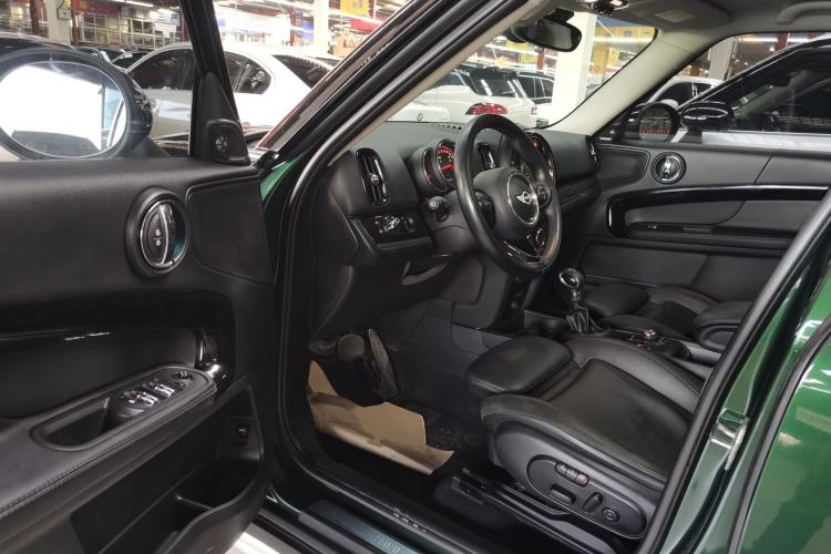 Used MINI Countryman 2017 1.5T COOPER ALL4 Traveler

